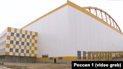 Ангар авиазавода в Казани, скриншот из репортажа "Россия-1"