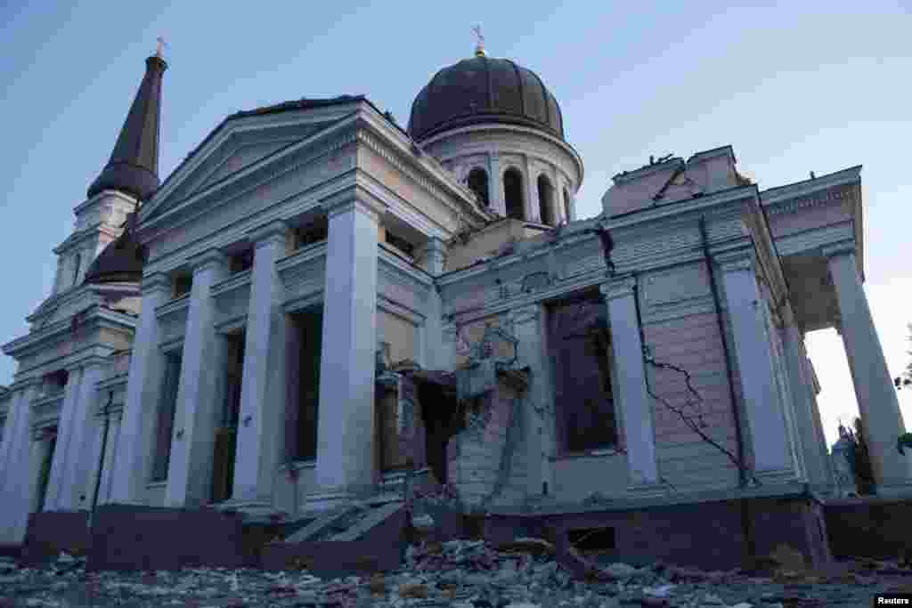 В храме начался пожар. Здание получило значительные повреждения